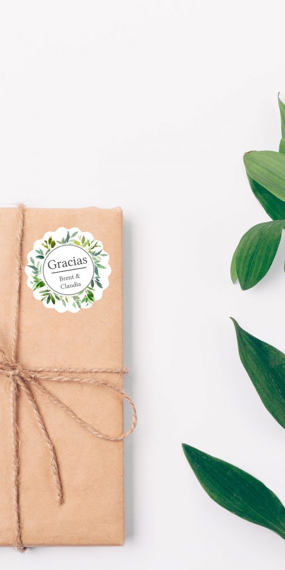 Greenery-Etiketten-rund-für-Hochzeit-personalisiert-mit-Namen-von-watsonlabel