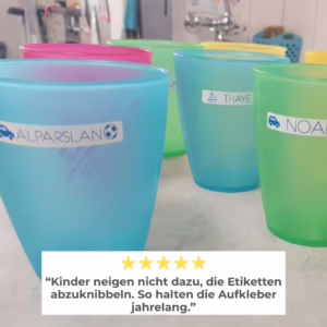 Praxisbeispiel: spuelmaschinenfeste-etiketten-im-kindergarten-eine-erfolgsgeschichte. mit folgender Bewertung "Kinden neigen nicht dazu, die Etiketten abzuknibbeln. So halten die Aufkleber jahrelang."